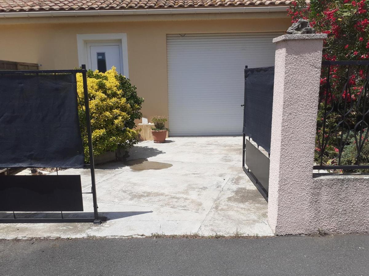 Loft Avec Clim, Parking Et Jardin Proche De La Mer Βίλα Sauvian Εξωτερικό φωτογραφία